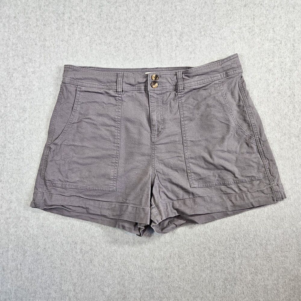 A New Day Shorts Womens Size 16 Pockets Stretch Double-Button Gray